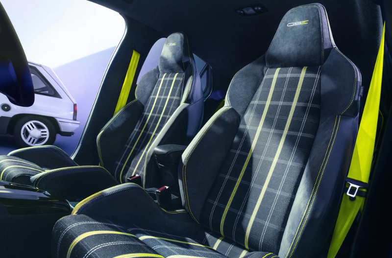 https://www.dudleymotorco.co.uk/assets/media/corsagseinterior.png
