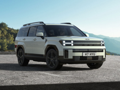 Hyundai SANTA FE Named Large SUV of the Year at the 2025 News UK Motor Awards