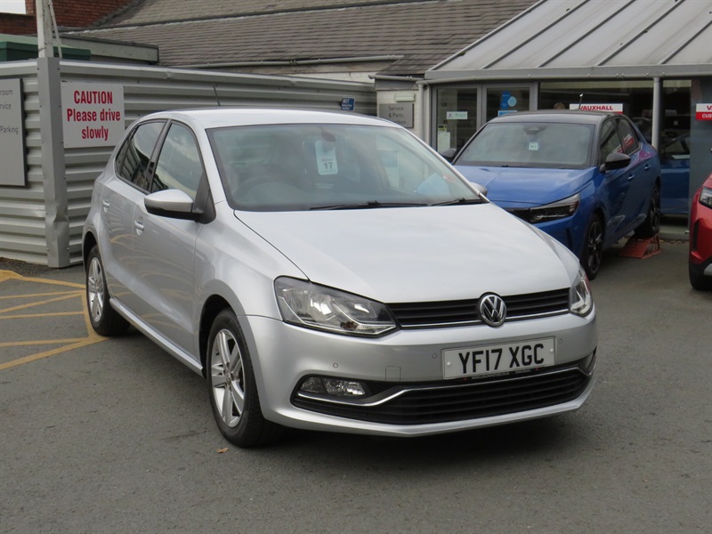 2017 VOLKSWAGEN POLO