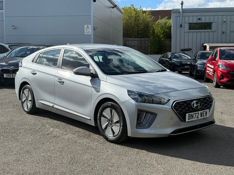 Hyundai IONIQ